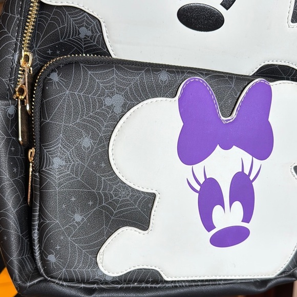 NWT Disney x Bioworld Halloween Glow in Dark Mickey Minnie Ghost Mini Backpack